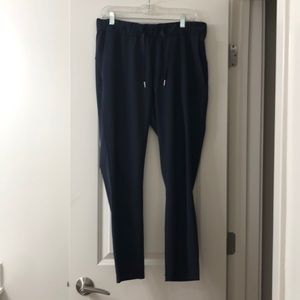 Lululemon On the Fly pant